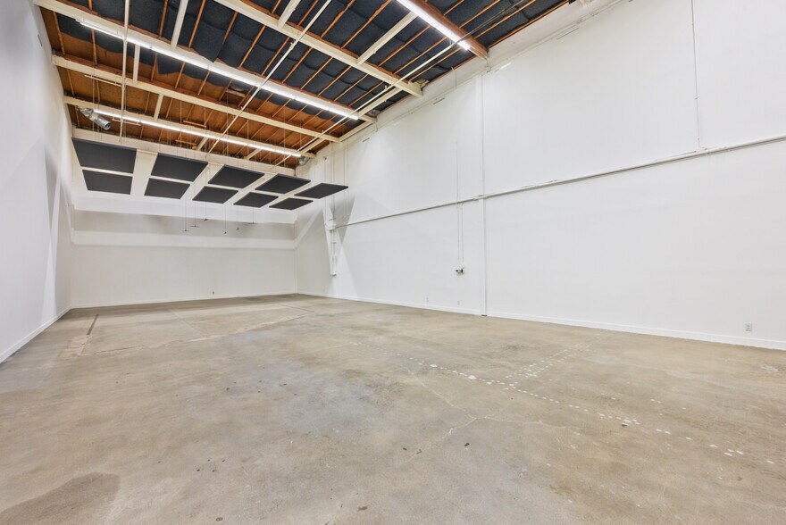 More Photos Of 8637-8649 Hayden Pl, Culver City Unknown For Lease
