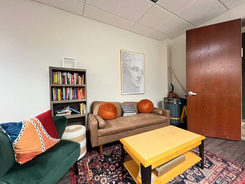 More Photos Of 2500 N Buffalo Dr, Las Vegas Office Residential For Sale