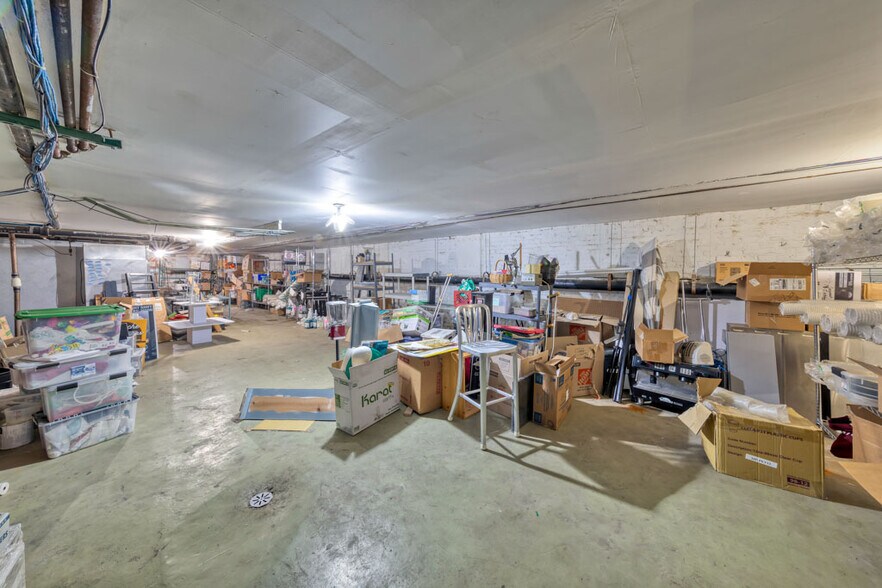 More Photos Of 1375-1373 N Milwaukee Ave, Chicago Storefront Retail Residential For Sale