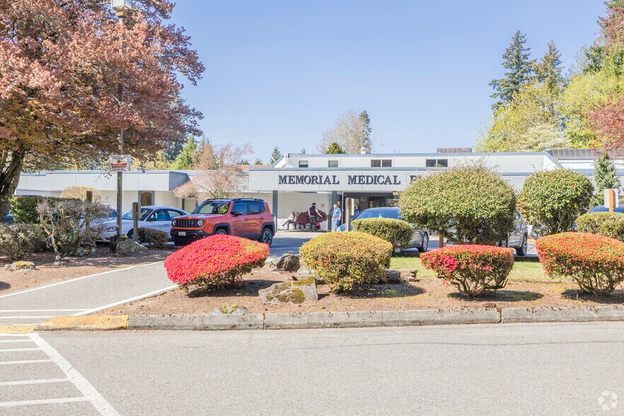 More Photos Of 500 NE Lilly Rd, Olympia Medical For Lease