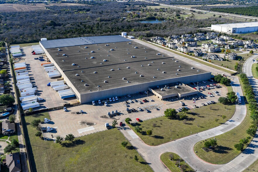 Primary Photo Of 199 Planters Rd, Sunnyvale Distribution For Lease