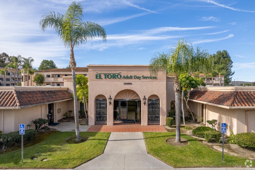 More Photos Of 24300 El Toro Rd, Laguna Woods Assisted Living For Lease