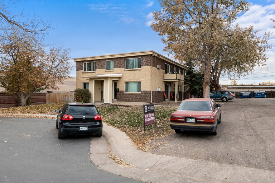 More Photos Of 1675 Upham St, Lakewood Apartments For Sale