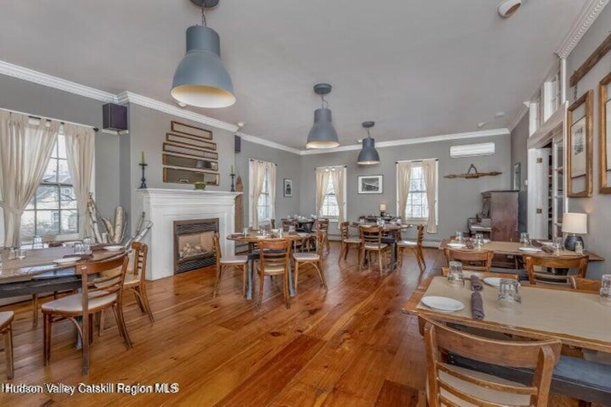 More Photos Of 155 Main St, High Falls Restaurant For Sale