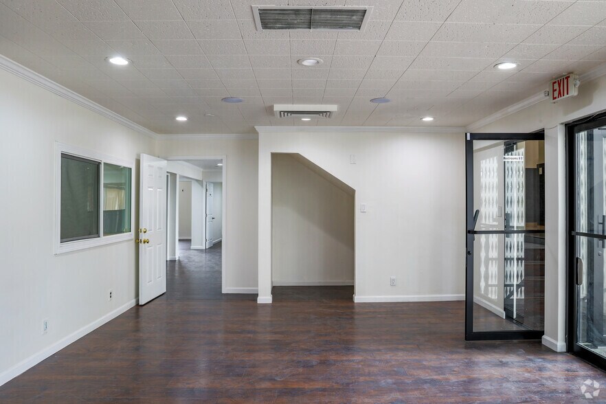 More Photos Of 556 N 1st St, San Jose Medical For Sale