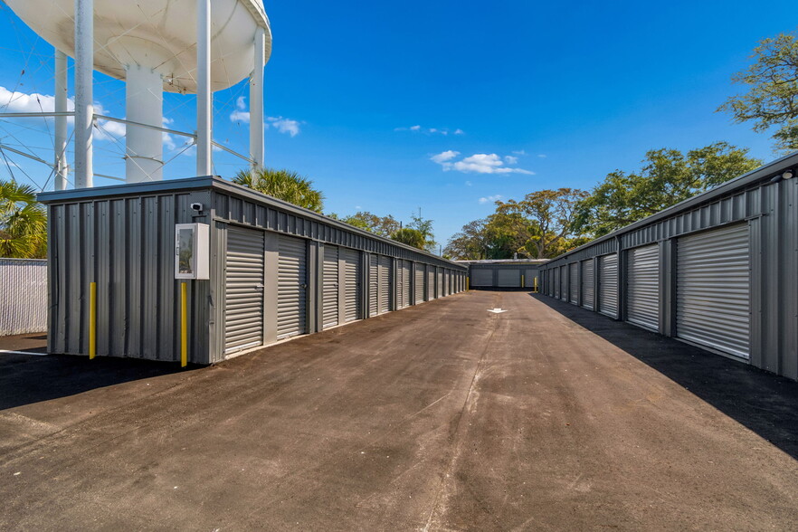 More Photos Of 1453 S Martin Luther King Jr Ave, Clearwater Warehouse For Sale