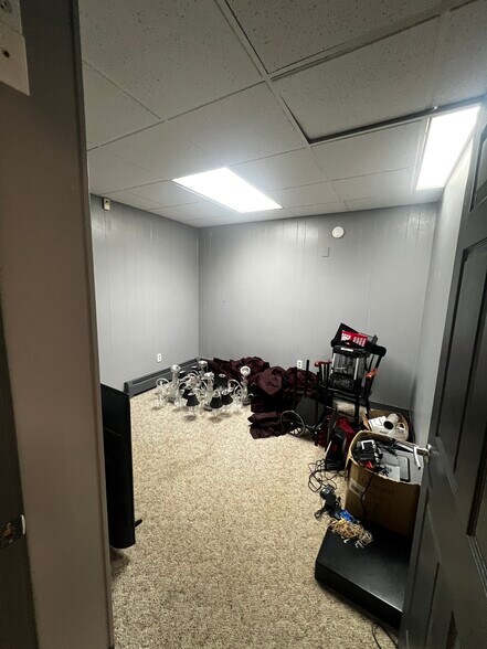 More Photos Of 1167 Central Ave, Albany General Retail For Sale