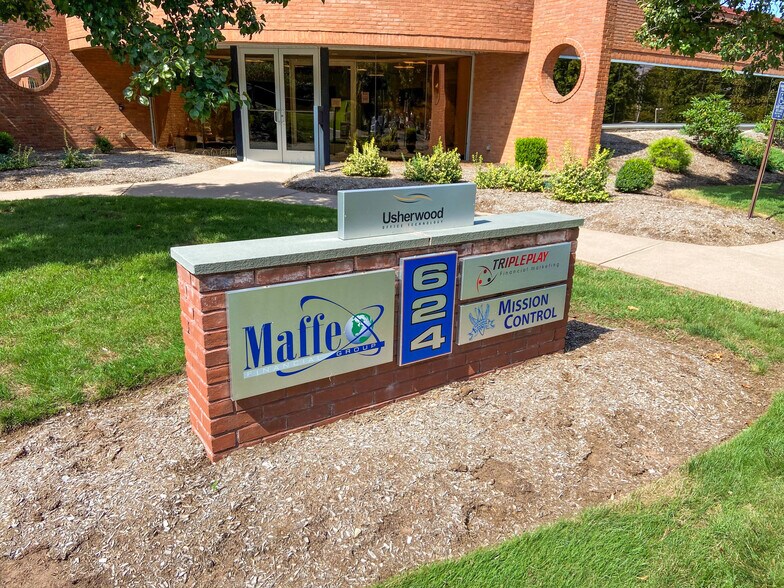 More Photos Of 624 Hebron Ave, Glastonbury Freestanding For Lease