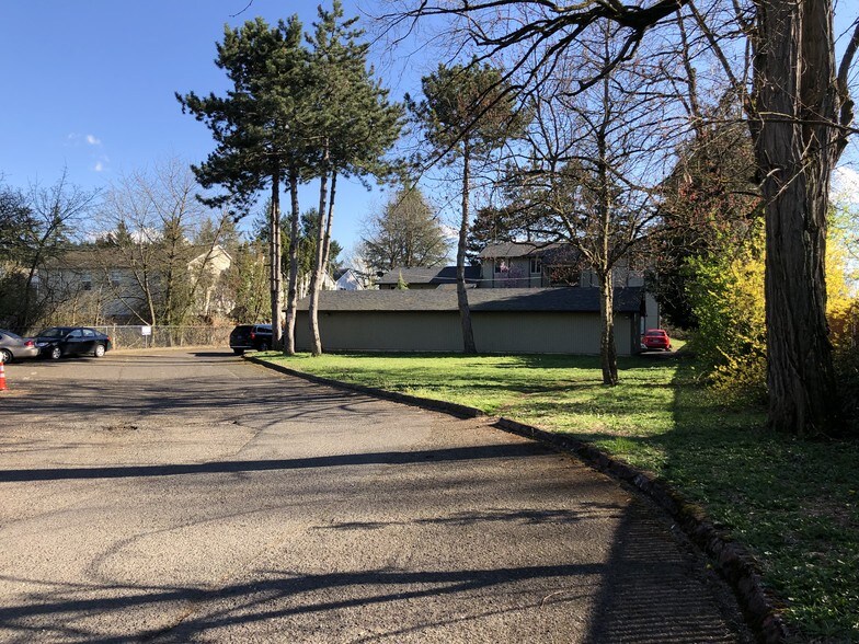 More Photos Of 13410 SE Powell Blvd, Portland Apartments For Sale