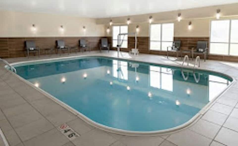 More Photos Of 5200 Cardinal Square Blvd, Saginaw Hotel For Sale