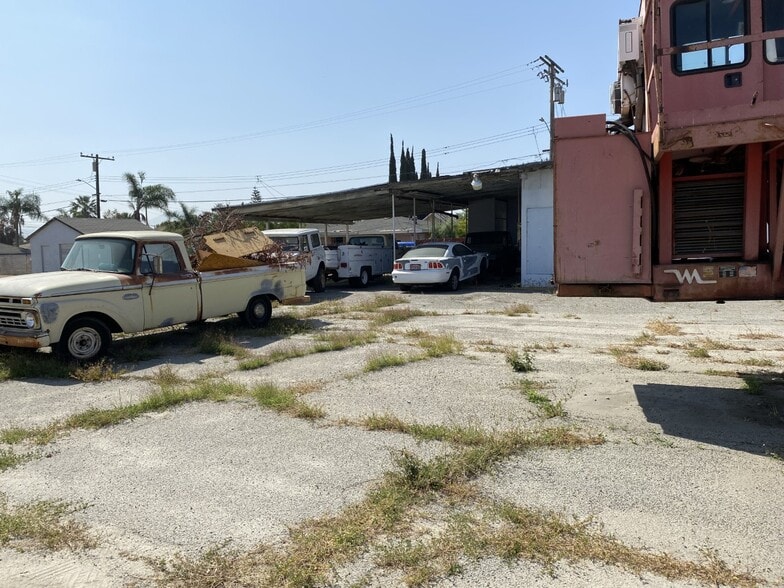 More Photos Of 472 E E St, Colton Land For Lease
