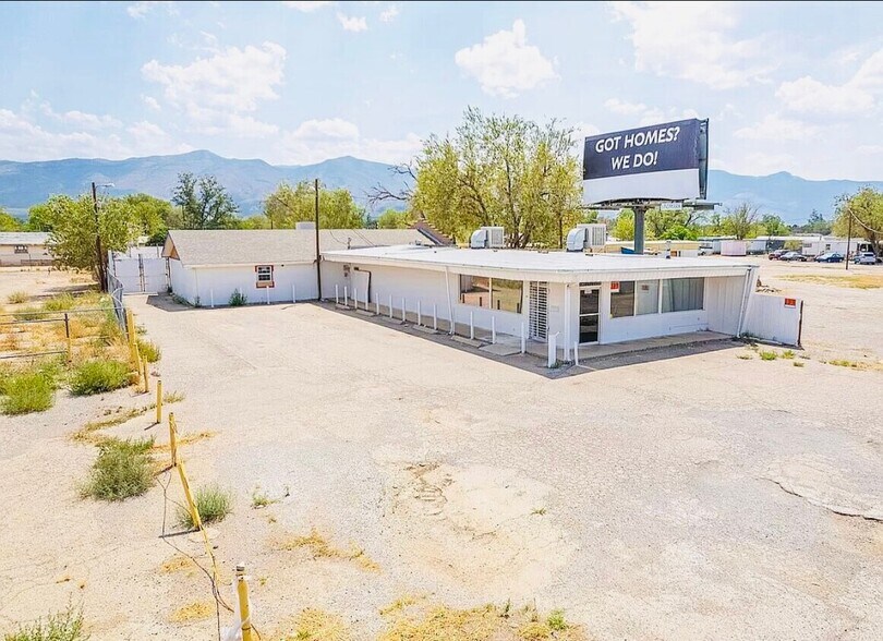 More Photos Of 1640 N White Sands Blvd, Alamogordo General Retail For Sale