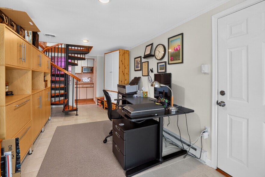 More Photos Of 3554-3556 Woodcrest Ave, Newtown Square Apartments For Sale