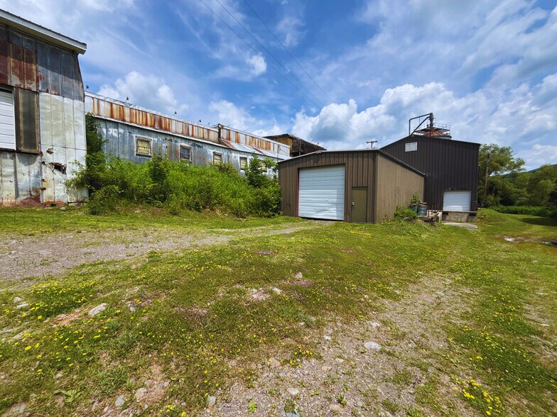 More Photos Of 15 W End Ave, Stamford Industrial For Sale