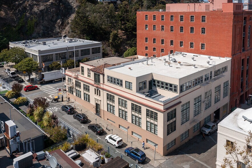 More Photos Of 150 Green St, San Francisco Office For Sale