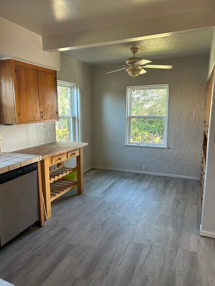 More Photos Of 702 E Vista Way, Vista Multifamily For Sale