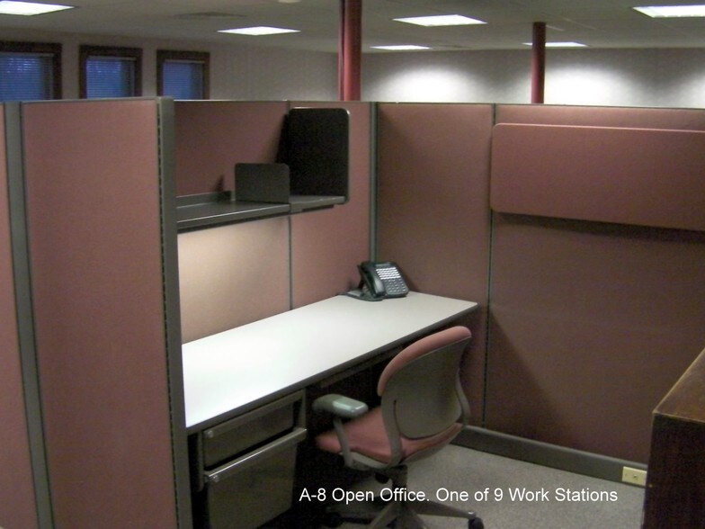 More Photos Of 1768 Storrs Rd, Mansfield Office For Lease