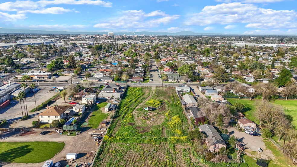More Photos Of 716 N Filbert St, Stockton Land For Sale