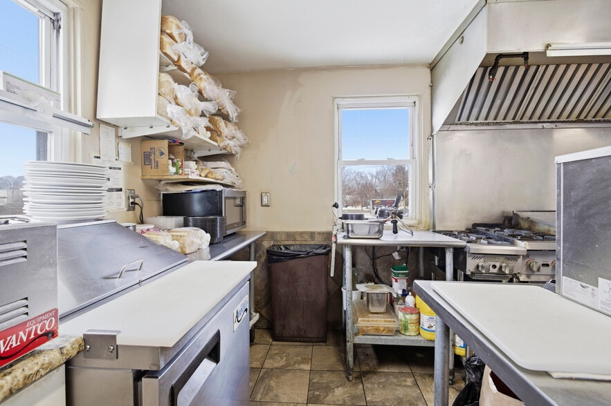 More Photos Of 1117 Smithbridge Rd, Glen Mills General Retail For Sale