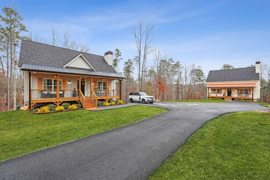 Primary Photo Of 1300 Preacher Campbell Rd, Clarkesville Multifamily For Sale