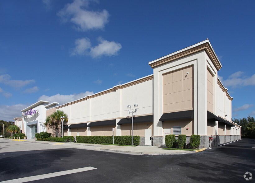 More Photos Of 6001 W Sample Rd, Coral Springs Freestanding For Lease