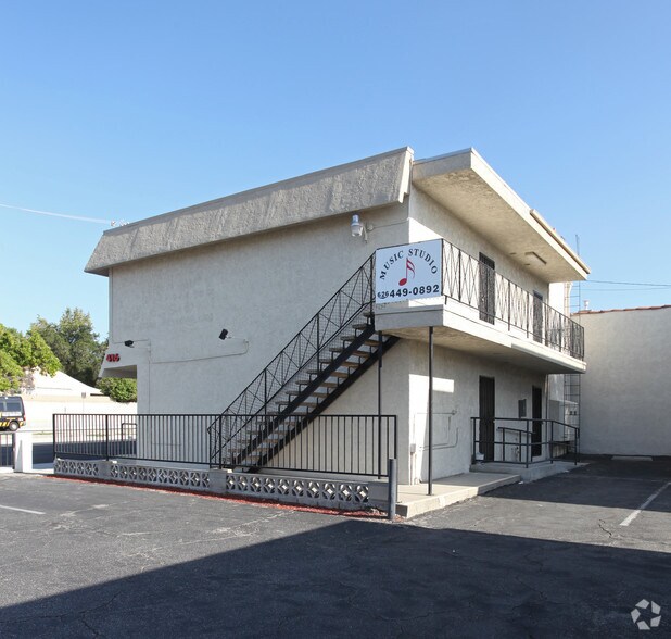More Photos Of 416-442 Rosemead Blvd, Pasadena Storefront Retail Office For Lease