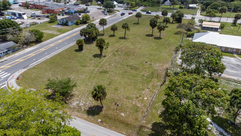 More Photos Of 4878 SE Commerce Ave, Stuart Land For Sale