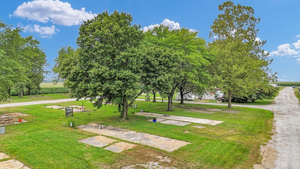 More Photos Of 4808 Paradise Rd, Mattoon Manufactured Housing Mobile Home Park For Sale