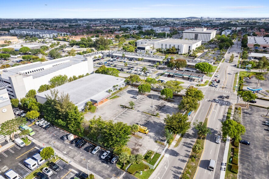 More Photos Of 190 NW 79th Ave, Miami Religious Facility For Lease