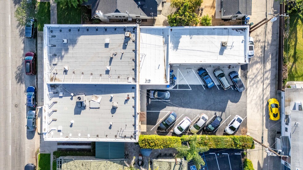 More Photos Of 507-511 Mission St, South Pasadena Light Manufacturing For Sale