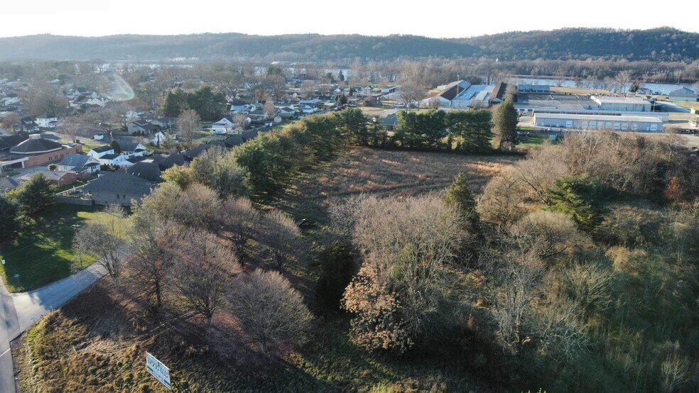 More Photos Of 60th, Vienna Land For Sale