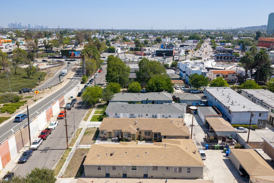 More Photos Of 8612 Beverlywood St, Los Angeles Apartments For Sale