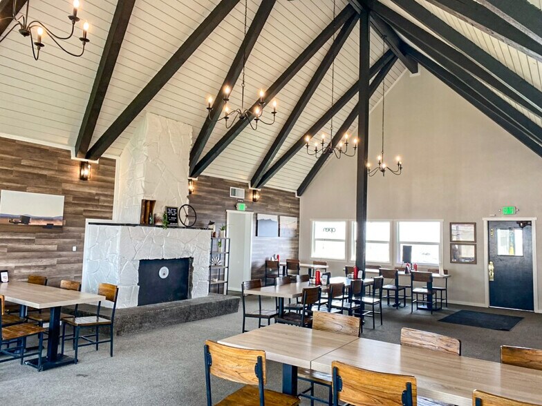 More Photos Of 87275 County Hwy 9-28, Christmas Valley Hotel For Sale