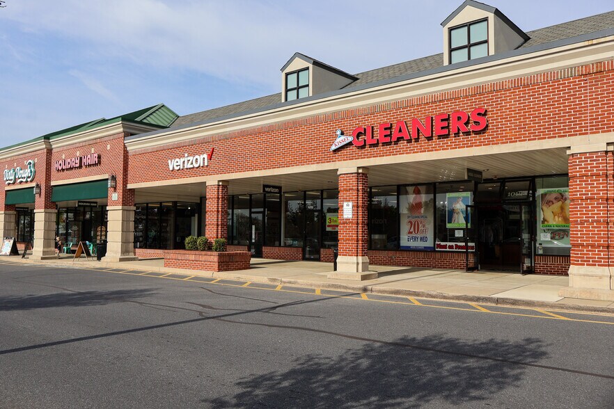 More Photos Of 1052 Lititz Pike, Lititz Unknown For Sale