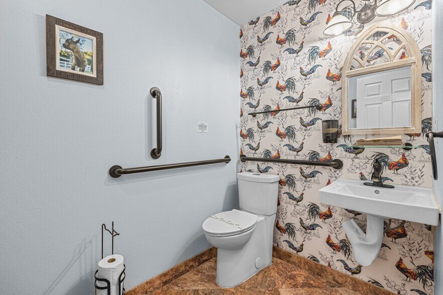 More Photos Of 22053 Highland St, Wildomar Specialty For Sale