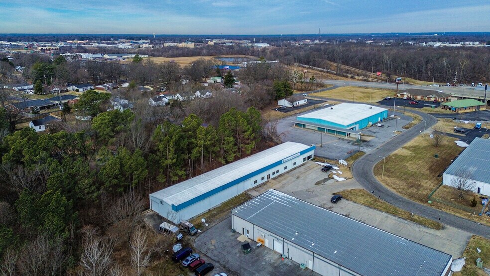 More Photos Of 3530 Park Plaza Rd, Paducah Warehouse For Sale