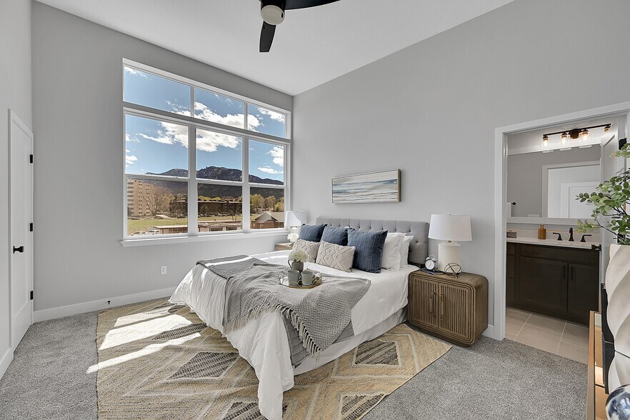 More Photos Of 904 Arcturus Dr, Colorado Springs Apartments For Sale