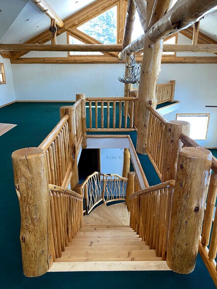 More Photos Of 2400 9th St W, Columbia Falls Freestanding For Sale