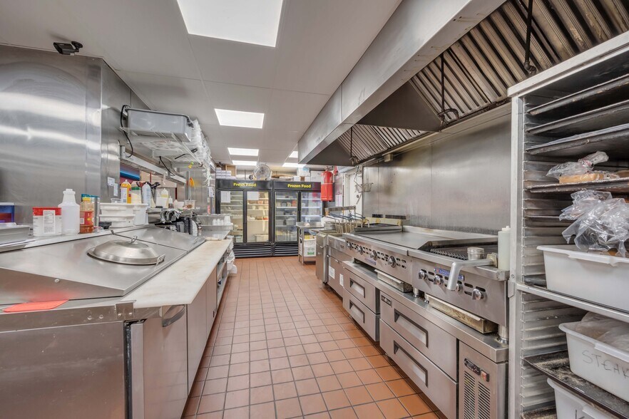 More Photos Of 5684 Sullivan Trl, Nazareth Restaurant For Sale