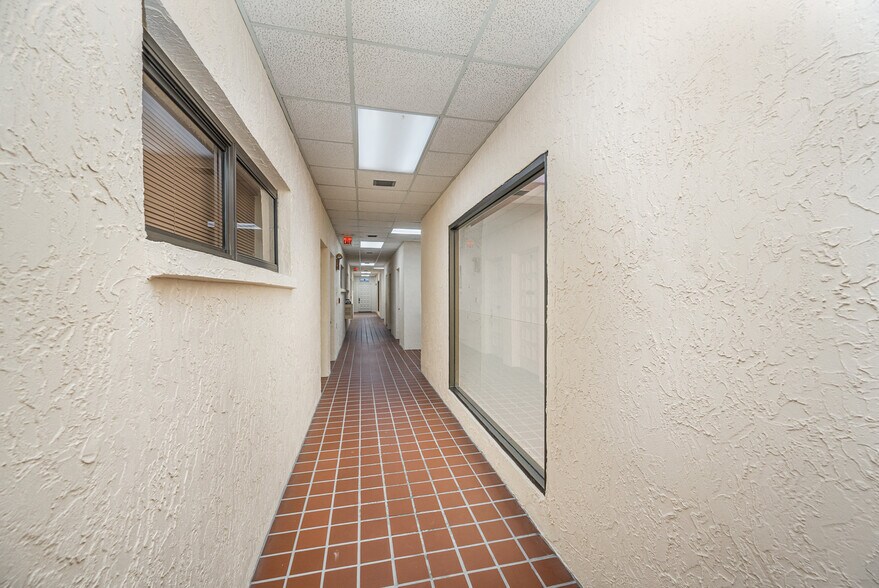 More Photos Of 3000 N Atlantic Ave, Cocoa Beach Office For Lease