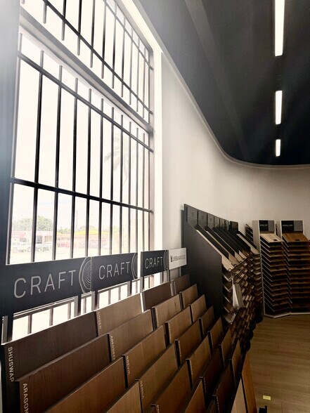 More Photos Of 3090 SW 8th St, Miami Freestanding For Lease