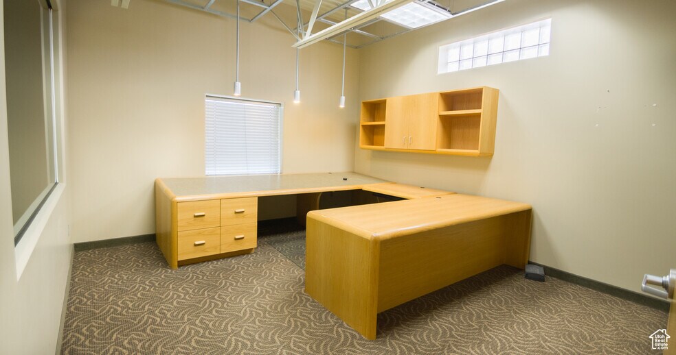 More Photos Of 1550 W Gordon Ave, Layton Service For Lease