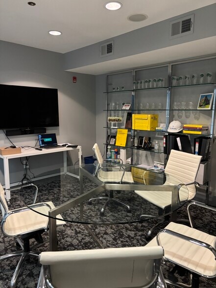 More Photos Of 941 Penn Ave, Pittsburgh Apartments For Sale