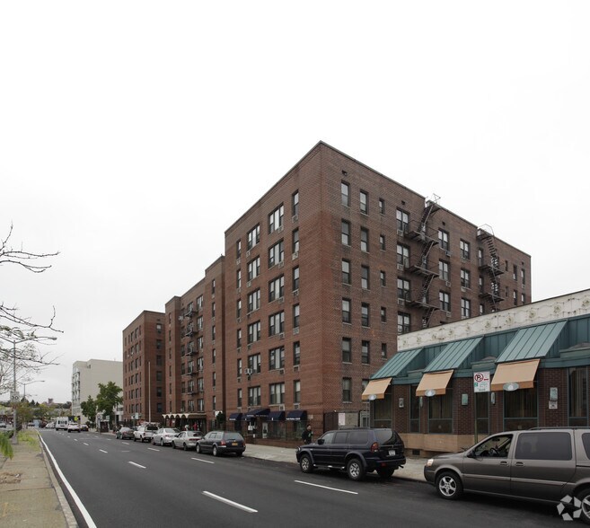 More Photos Of 8635 Queens Blvd, Elmhurst Apartments For Lease