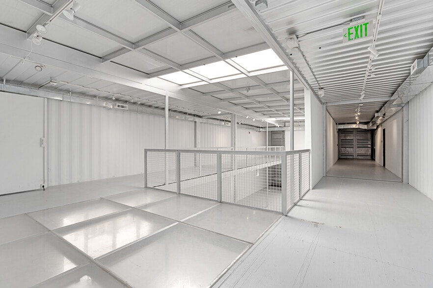 More Photos Of 1226 Flagman Way, Santa Fe Office For Sale