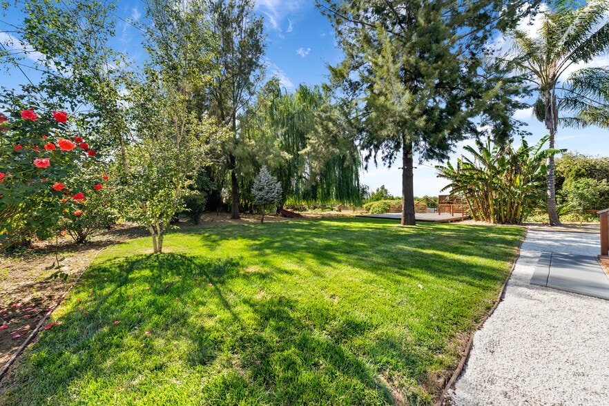 More Photos Of 14268 CA-160, Isleton Apartments For Sale