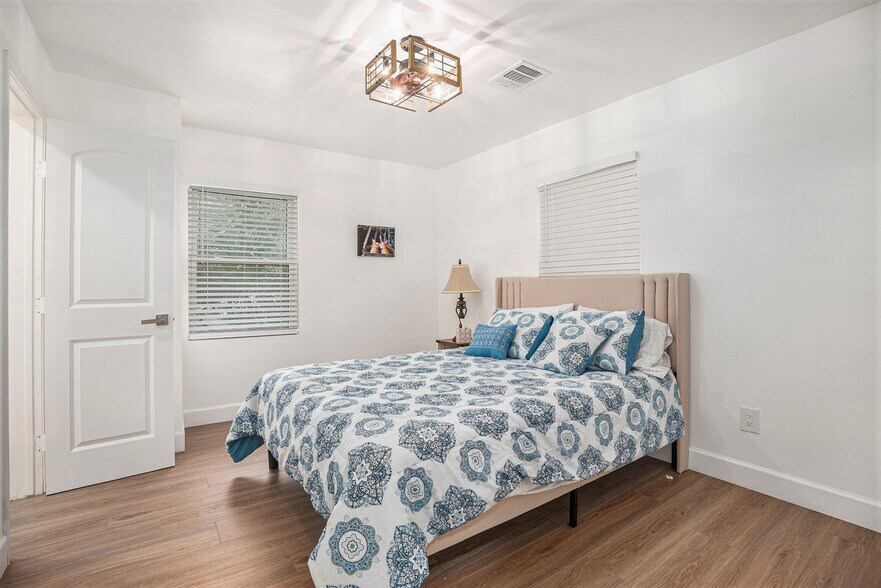 More Photos Of 7710 Iowa Colony Blvd, Rosharon Land For Sale