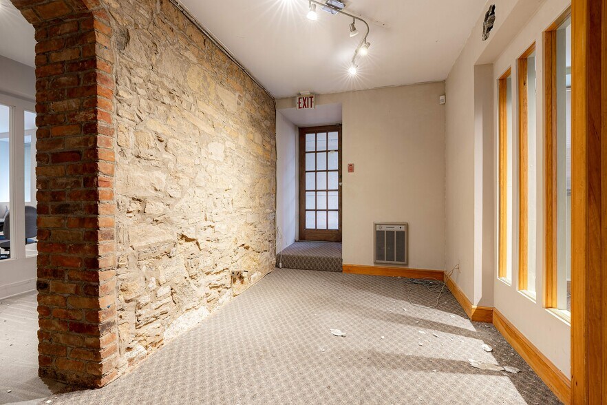 More Photos Of 13-15 Bold St, Hamilton Office Residential For Sale