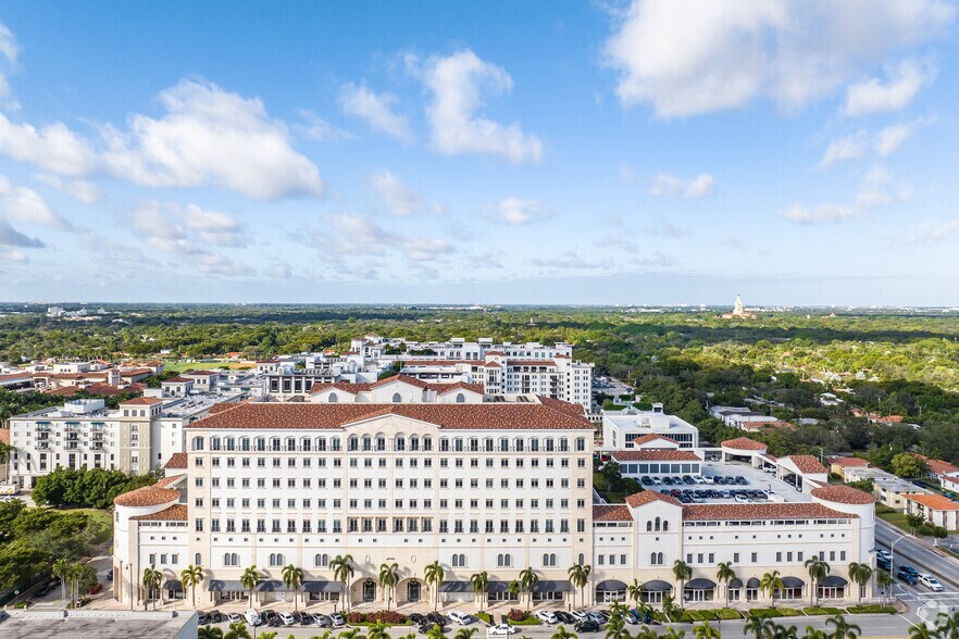 More Photos Of 4000 Ponce de Leon Blvd, Coral Gables Office For Lease