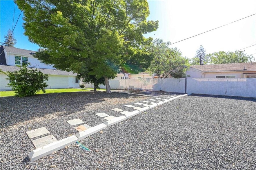 More Photos Of 414 W 21st St, Merced Office Residential For Sale